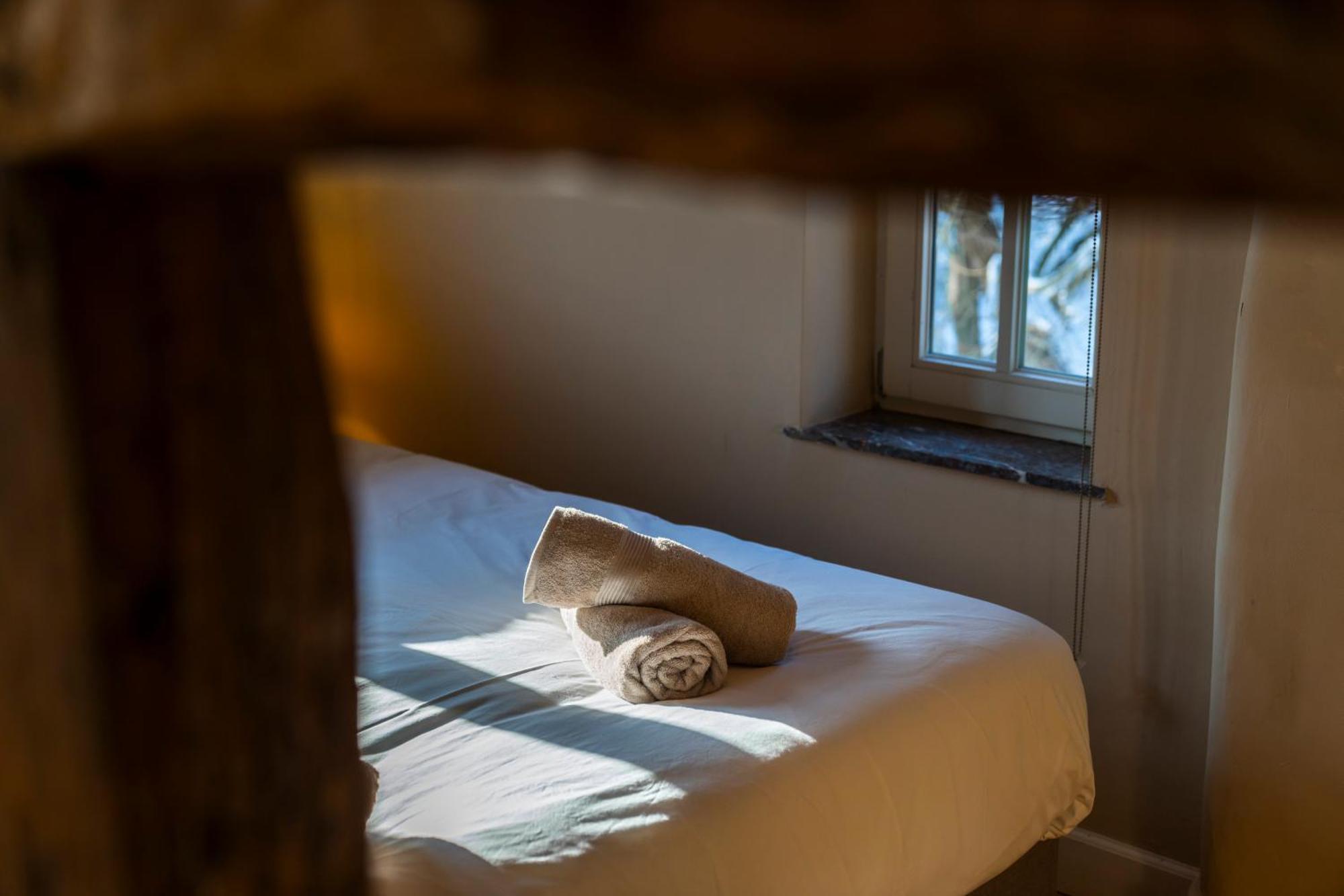New! Unieke Vakantiewoning In Bosrijke Omgeving โตงเงอเริน ภายนอก รูปภาพ